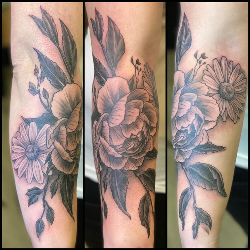 floral tattoo